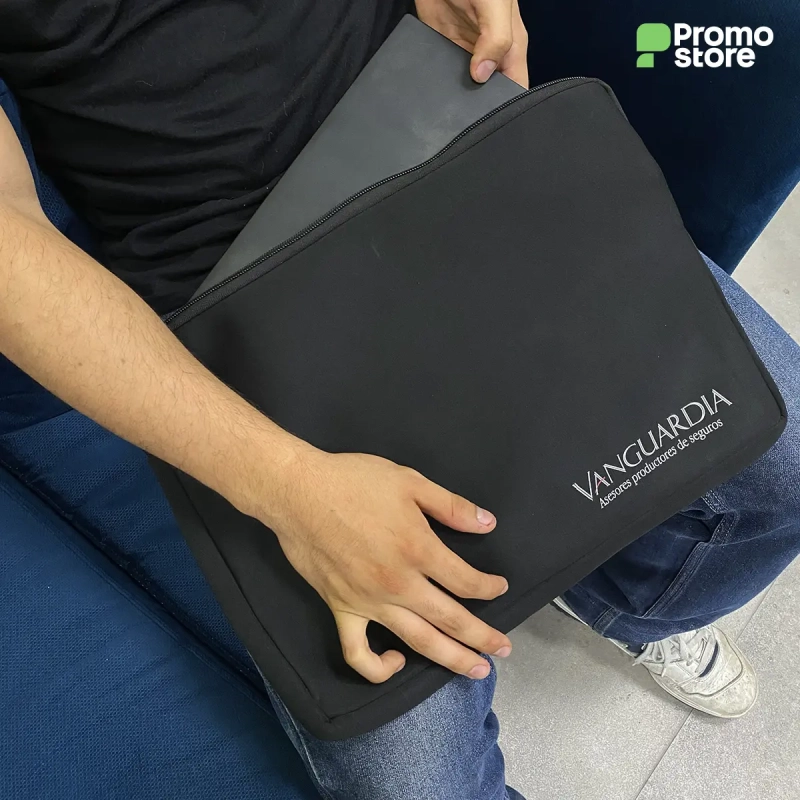 Forro Para Laptop con Cierre