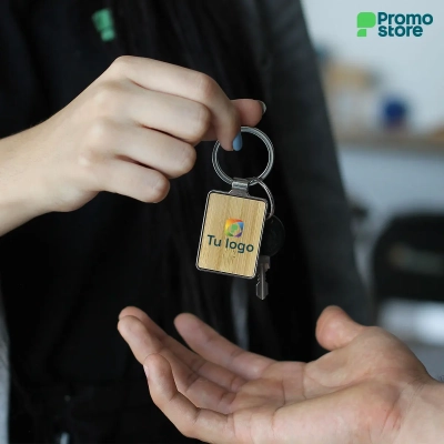 Llavero bambu rectangular